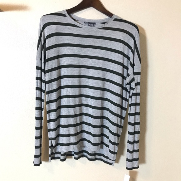 Vince || NWOT Gray Green Stripes Crew Shirt - Picture 2 of 6